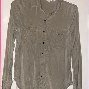 Long sleeve button up shirt